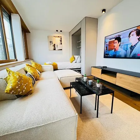 Appartamento Gorgeous 1 Bedroom Flat With Balcony&parking Lussemburgo