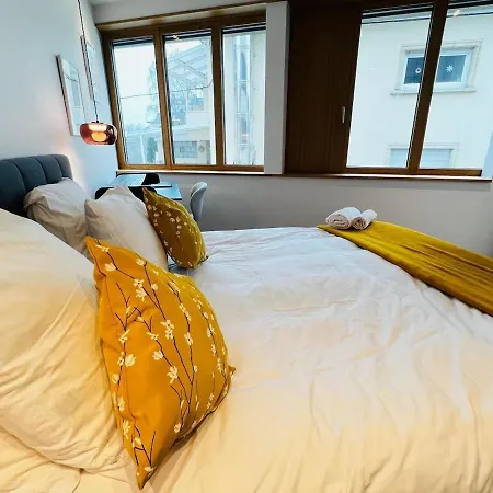 Διαμέρισμα Gorgeous 1 Bedroom Flat With Balcony&parking