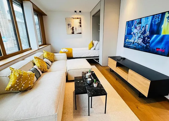 Διαμέρισμα Gorgeous 1 Bedroom Flat With Balcony&parking *