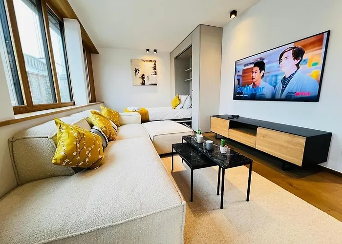 Daire Gorgeous 1 Bedroom Flat With Balcony&parking Lüksemburg