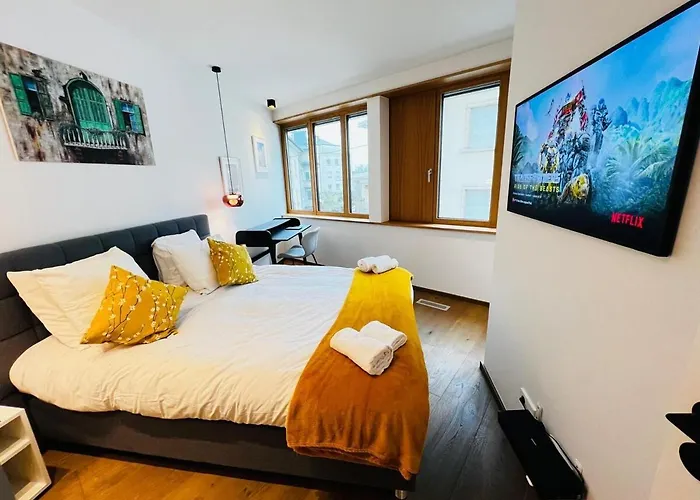 Gorgeous 1 Bedroom Flat With Balcony&parking Daire